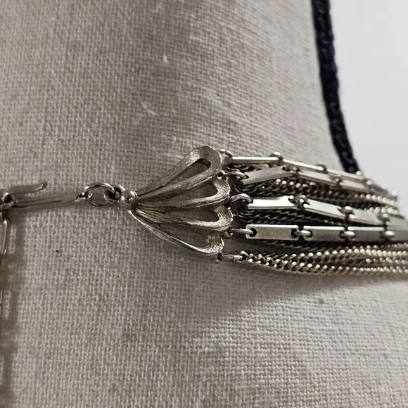 Vintage KRAMER GOLD TONE MULTI STRAND 19"-22" NECKLACE Chain Bib Layer Statement - Picture 5 of 6